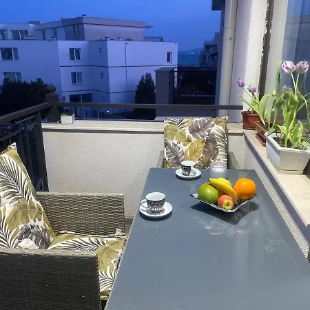 Sea Sunrise Apartment Burgas